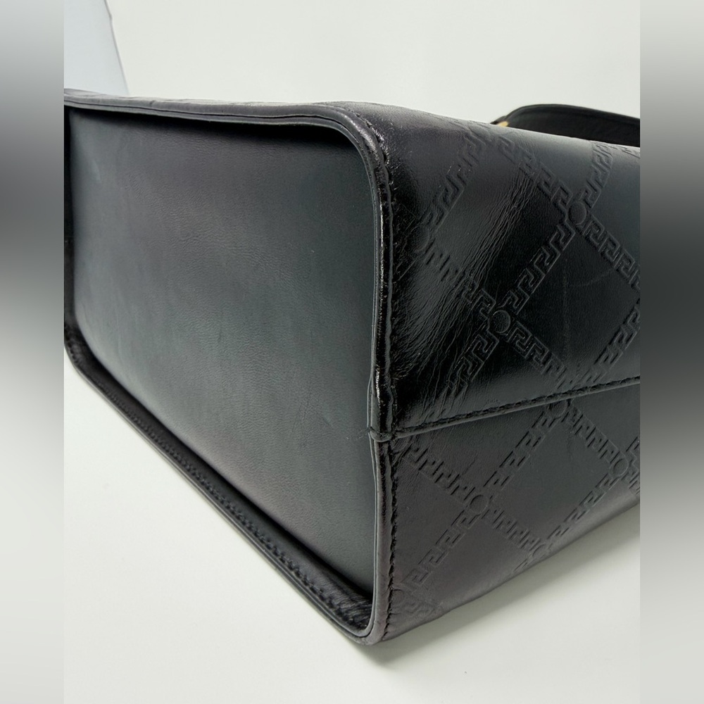 Gianni Versace Vintage Sunburst Greca Satchel 1990s w/ Medusa hardware - Picture 11 of 13